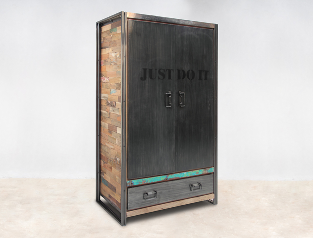 armoire en bois recyclés de bateaux – 2 portes et 1 tiroir – détails armoire en bois recyclés de bateaux - 2 portes et 1 tiroir - détails