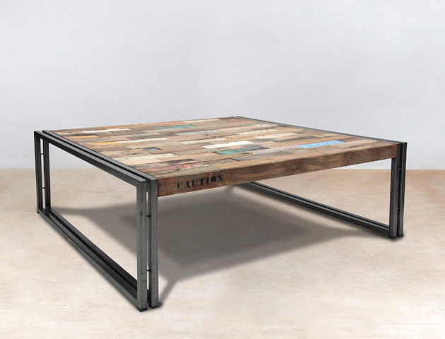 table basse carrée de 100cm en bois recyclés de bateaux -détails table basse carrée de 100cm en bois recyclés de bateaux -détails